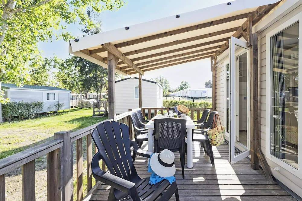 Mobil-home | Comfort | 3 Ch. | 6 pers. | Terrasse surélevée | A/C in Landevieille, Vallée de la Loire