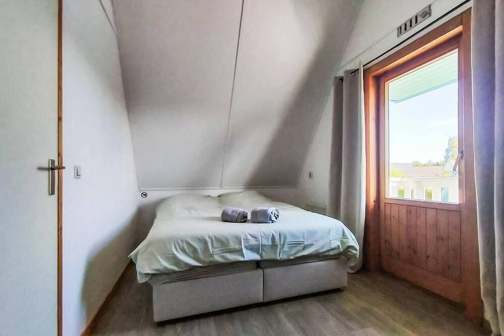 5 bedroom cozy home in Kropswolde in Hoogezand-Sappemeer, Groningen und Umgebung
