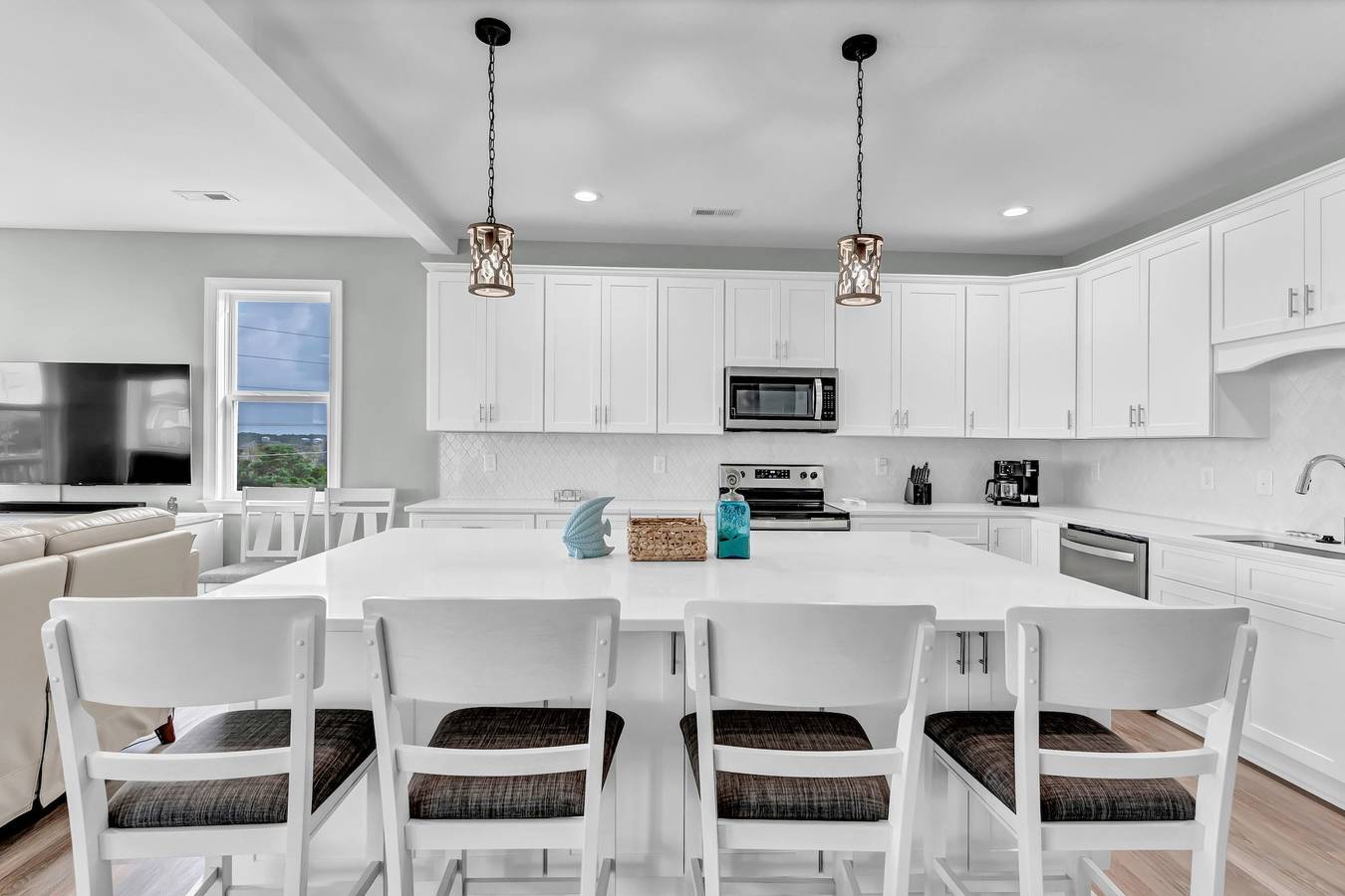 Walk to beach | Pool | Ocean View | Parking | Bunk Beds in Surf City, Topsail Island