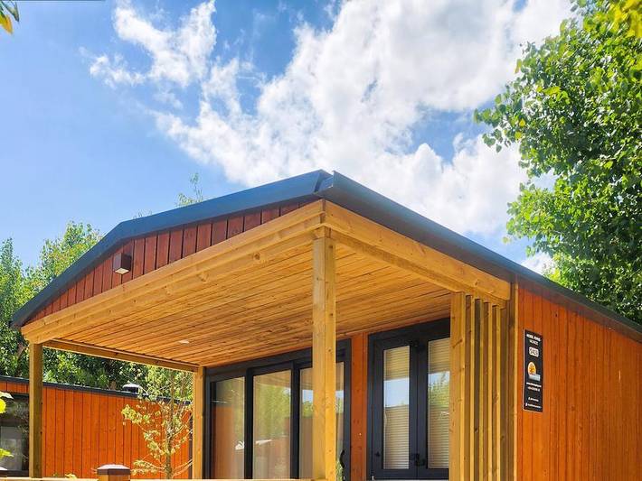 Camping pour 4 personnes, avec sauna et bassin pour enfant, adapté aux familles à Grimaud - 3