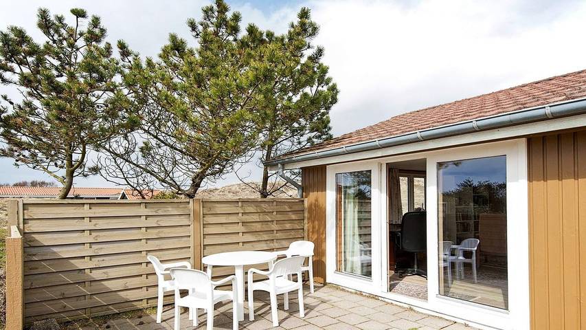 Feriehus for 5 personer, med terrasse, dyr tillatt i Fanø