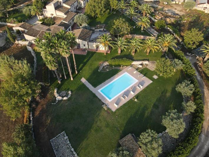 Resort per 2 persone, con Balcone e Terrazza nonché Giardino e Piscina in Siracusa e dintorni