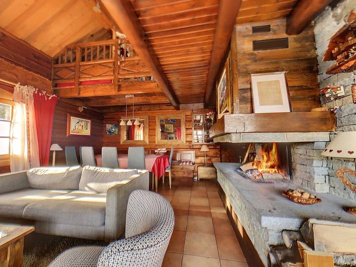 Chalet pour 10 personnes, avec Balcon ainsi que Terrasse et Sauna dans Le Corbier