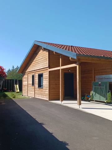 Chalet pour 6 personnes, avec terrasse ainsi que jardin et sauna, animaux acceptés dans Grand Est