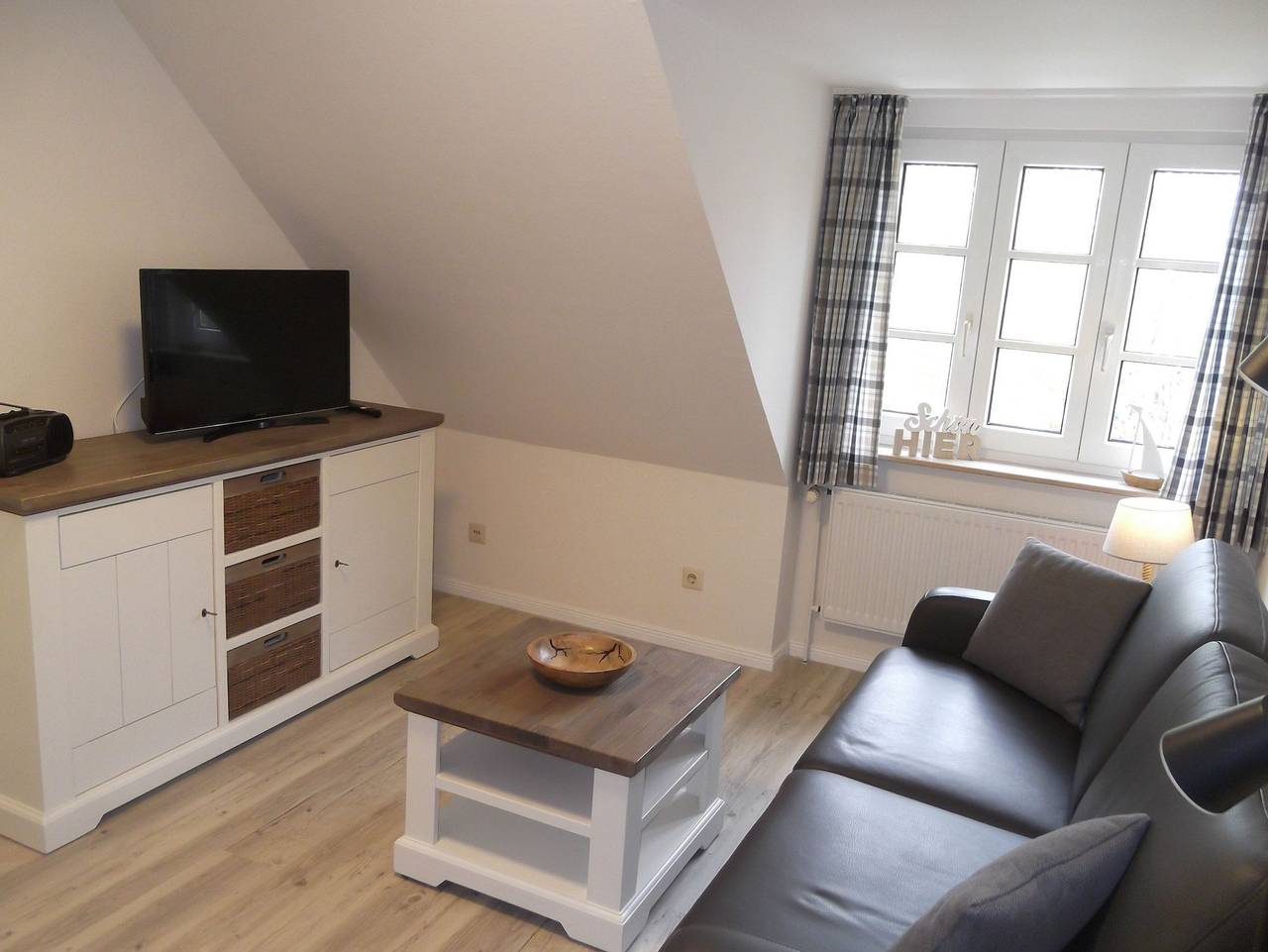 Ganze Ferienwohnung, Haferweg 2, Seerose Og links - Haferweg 2, Seerose in Wyk auf Föhr (Stadt), Wyk auf Föhr