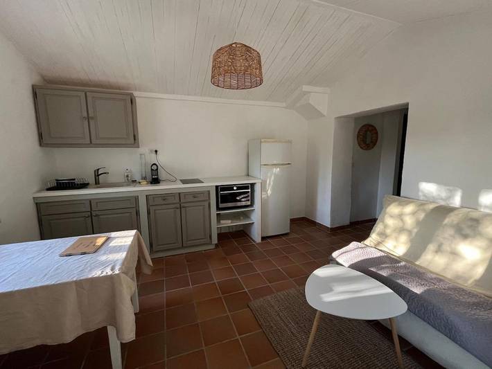 Location de vacances pour 2 personnes, avec terrasse et jardin à Montfort-sur-Argens - 2