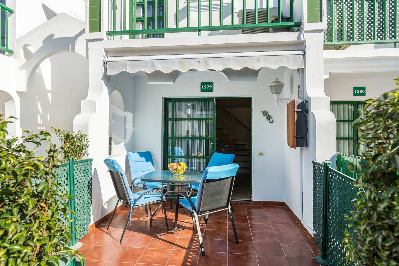 Ferienhaus "Bungalow Dunaflor Verde Maspalomas" mit Balkon, Gemeinschaftsterrasse & Pool in Campo Internacional, San Bartolomé de Tirajana