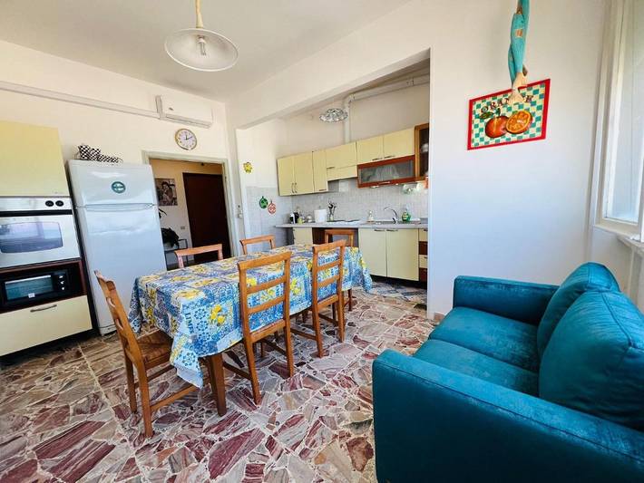 Appartamento per 4 persone, con panorama e balcone, con animali domestici in Montemarciano