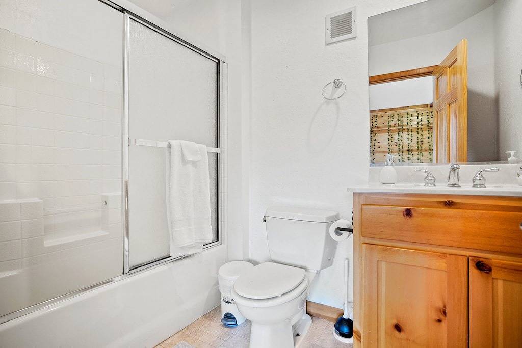 Wildflower Retreat in Greer, Apache County