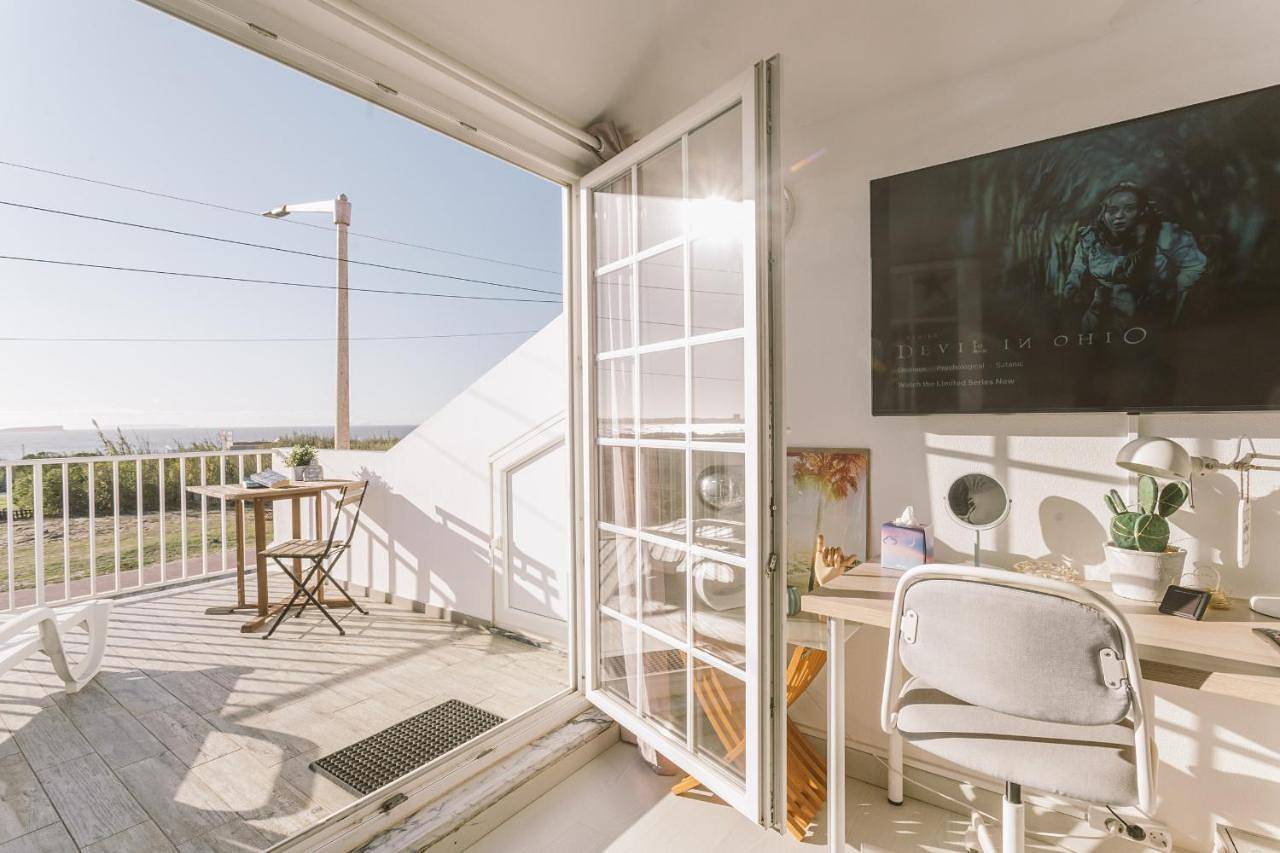 Best Houses 26: Baleal Beach Front Retreat in Baleal, Leiria distrito