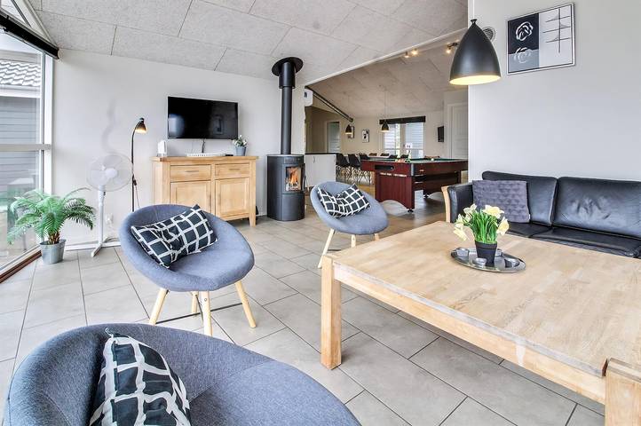 Ferienhaus für 10 Personen, mit Whirlpool und Sauna sowie Terrasse in Kelstrup Strand - 4