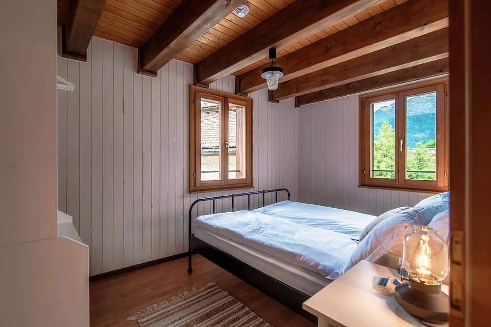 Ganze Wohnung, Dreizimmerwohnung umgeben von den Leventina-Bergen (Ritom) in Faido, Lepontinische Alpen