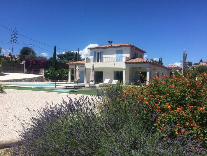 Ferienhaus mit Meerblick für 6 Personen, mit Whirlpool und Pool sowie Garten in Nizza - 4