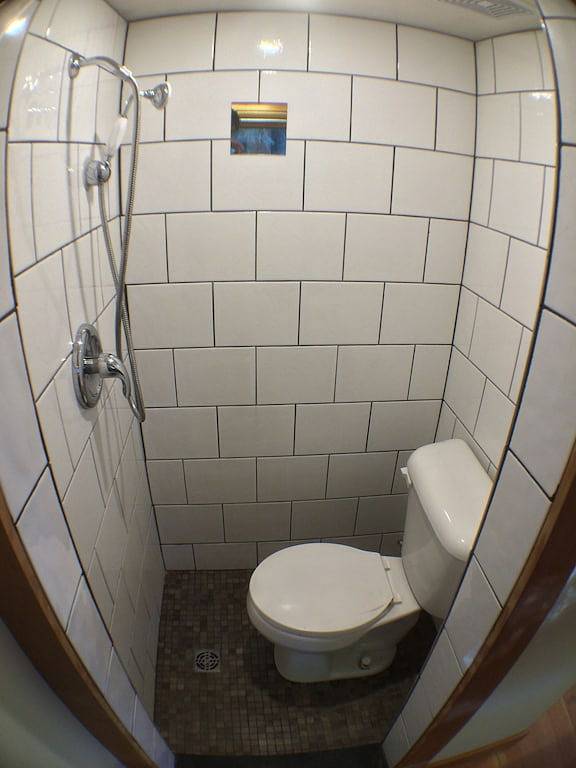 The Micro Cabin In Roberts Creek - 2 Minutes from the Beach! in Sunshine Coast Regional District