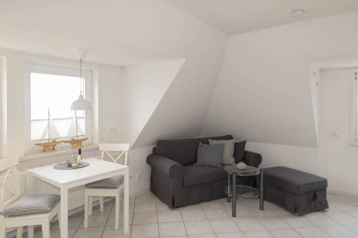 Ganze Wohnung, Gemütliche kleine Ferienwohnung, die ideal für 1 bis 2 Personen geeignet ist. in Strand Hörnum, Hörnum