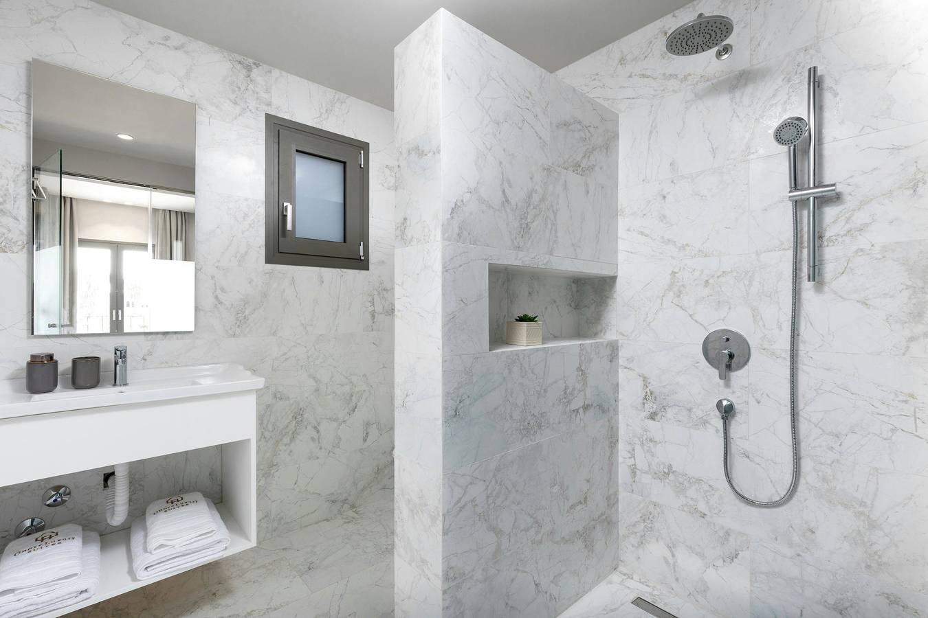 Ολόκληρο το διαμέρισμα, Onore Sea view suite | Dasia in Δασσιά, Κέρκυρα