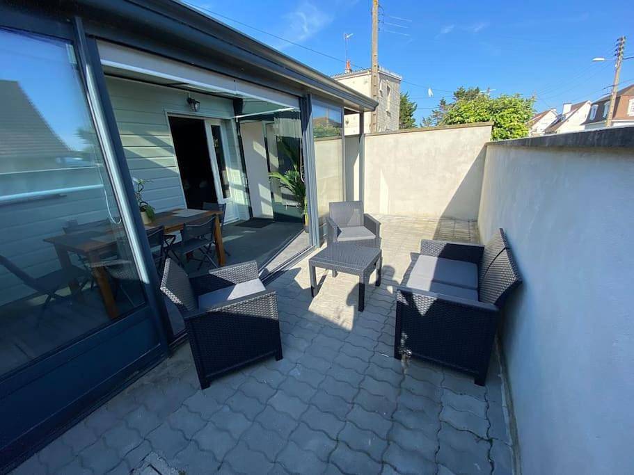 Maison de plage, plain-pied, 3 chambres in Colleville-Montgomery, Région de Caen