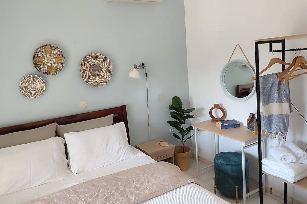 Ganze Wohnung, Gemütliches Ferienhaus neben Sandstrand, für 5 Personen, mit zwei Geschossen 75 m2 in Almyrida in Almyrida, Vamos