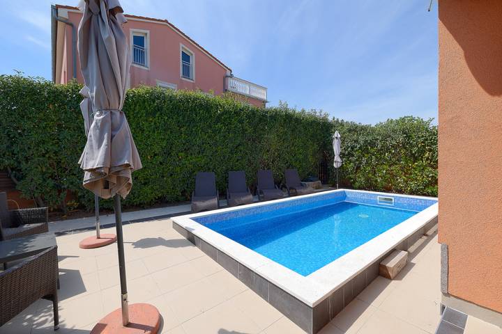 Villa für 6 Personen, mit Terrasse und Pool in Medulin - 4