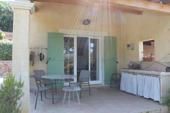 Gîte pour 2 personnes, avec vue ainsi que piscine et jardin à Moissac-Bellevue - 4