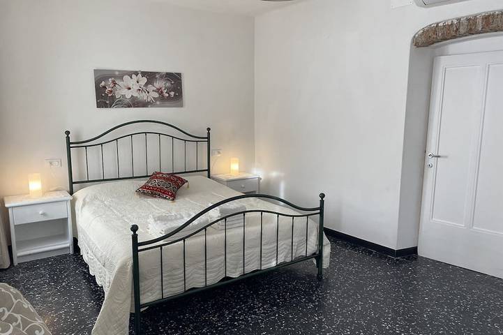 Maison-Appartement-Sdb privée avec douche-Vue ville in Lavagna, Commune de Lavagna