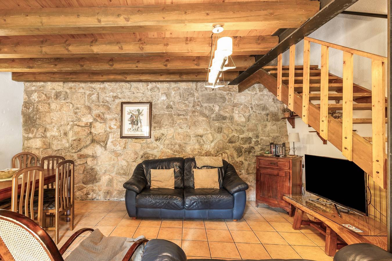 Maison de campagne « La Casa Del Moli » avec vue montagne, terrasse privée et Wi-Fi rapide in Alt Penedès, Barcelone l'intérieur des terres