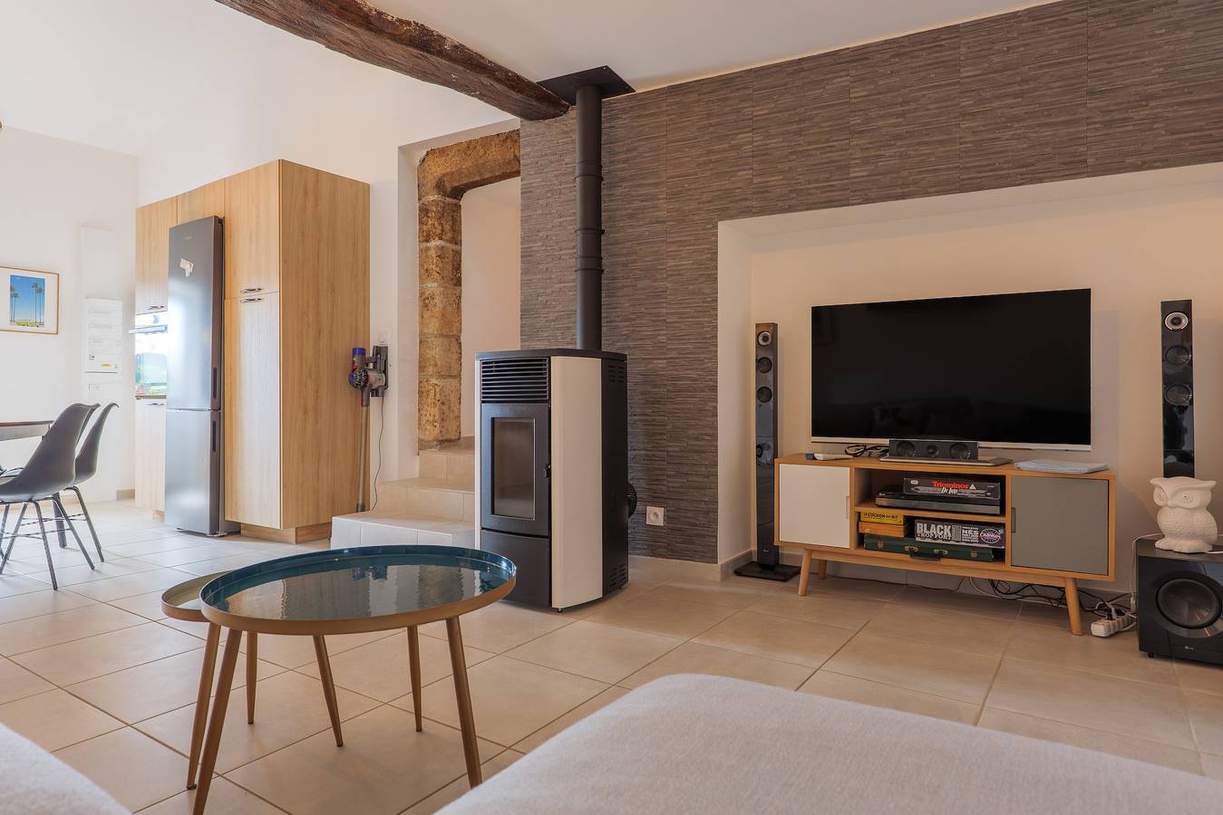 Das blaue Haus von Le Plot – Ruhige, renovierte Steinvilla mit Pool & Garten in Ailhon, Parc naturel régional des Monts d'Ardèche