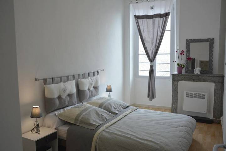 Location de vacances pour 6 personnes, avec terrasse, animaux acceptés à Lesparre-Médoc - 4