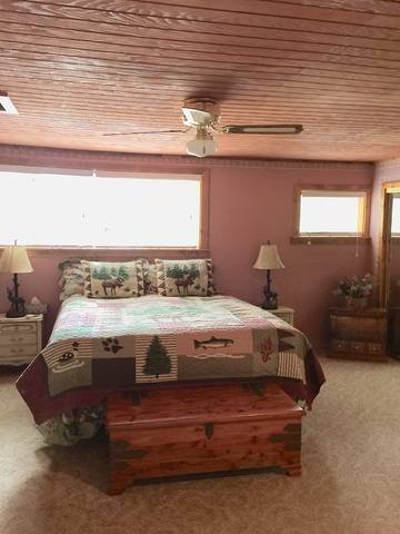 Log Cabin for 9 Guests in Lake Almanor, Plumas County, Picture 3
