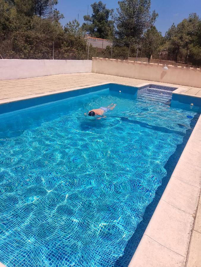 Casa rural para 4 personas, con piscina además de jardín y vistas, Se admiten mascotas en Provincia de Valencia