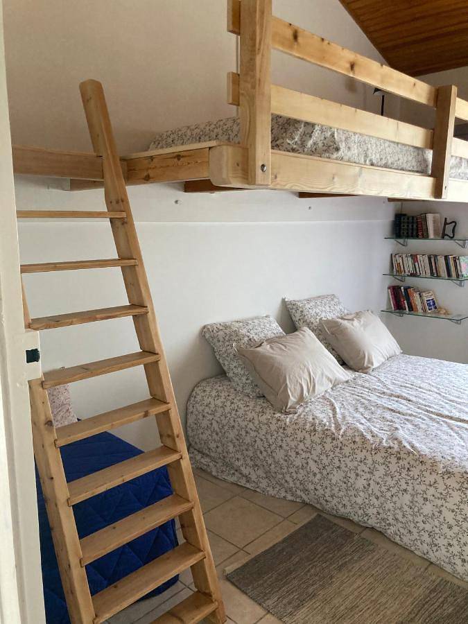 Location de vacances pour 7 personnes, avec piscine et jardin à Saint-Morillon - 3