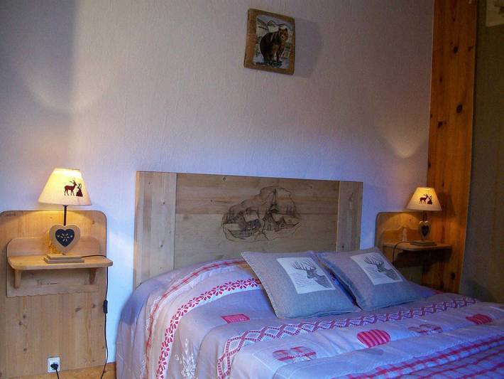 Gîte pour 4 personnes, avec terrasse et balcon/terrasse à Oô - 3