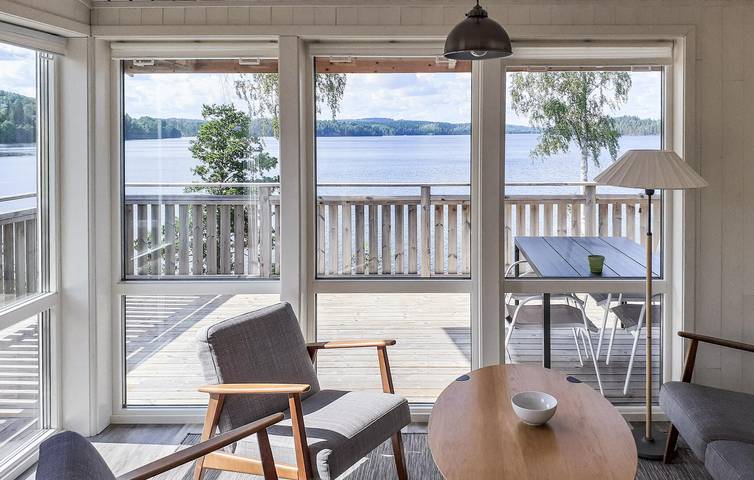 Hus för 4 Personer med trädgård in Dalsland