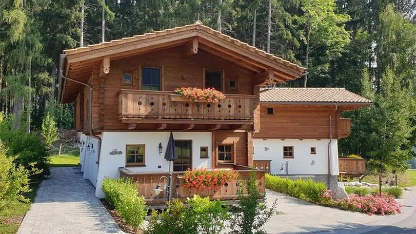 Hütte für 6 Personen, mit Balkon und Garten in Leogang