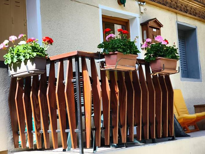 Gîte pour 6 personnes, avec vue et terrasse à Planay - 2