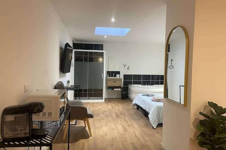 Appartement de vacances pour 2 personnes, avec jacuzzi à Tourcoing