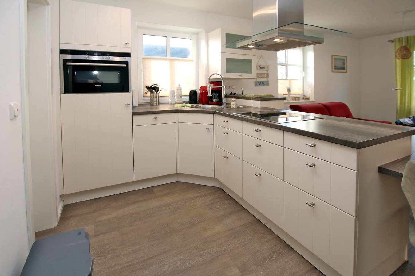 Ganze Wohnung, Ferienwohnung mit 3- Zimmern auf ca. 70m² mit Südterrasse im Haus Paula in Wyk auf Föhr (Stadt), Wyk auf Föhr