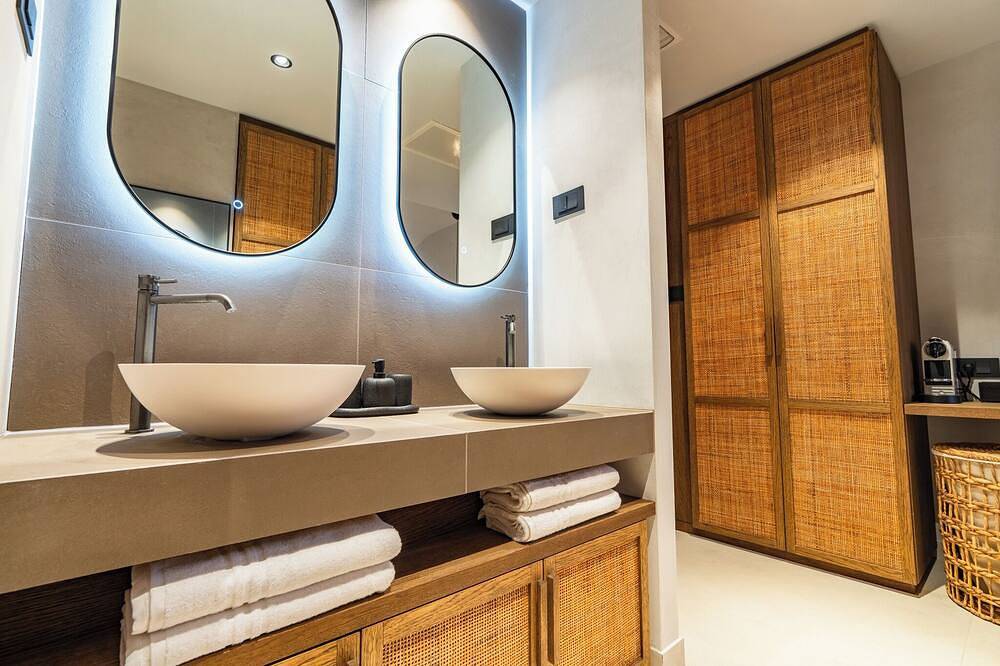 Moya Boutique Sleep - Sunset Bliss Suite 1 in Drvenik Mali and Veli