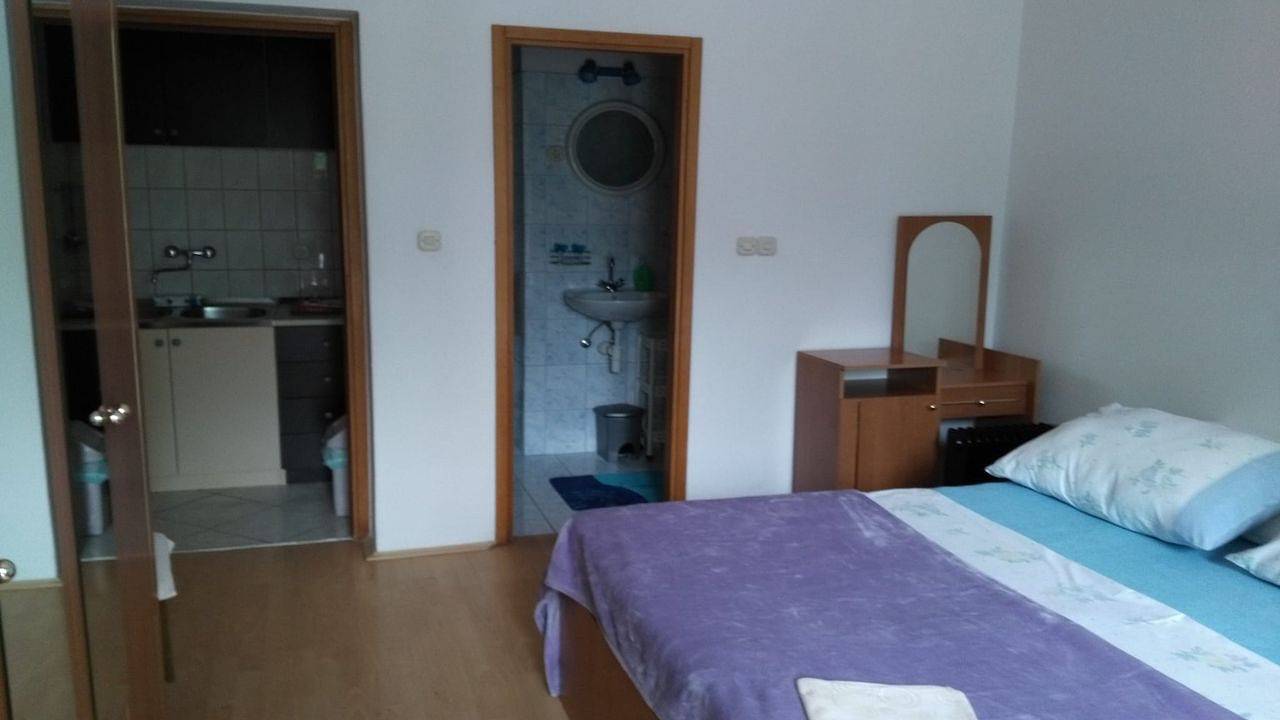 Ferienhaus für 10 Personen (100 m²) in Starigrad-Paklenica in Starigrad, Zadar