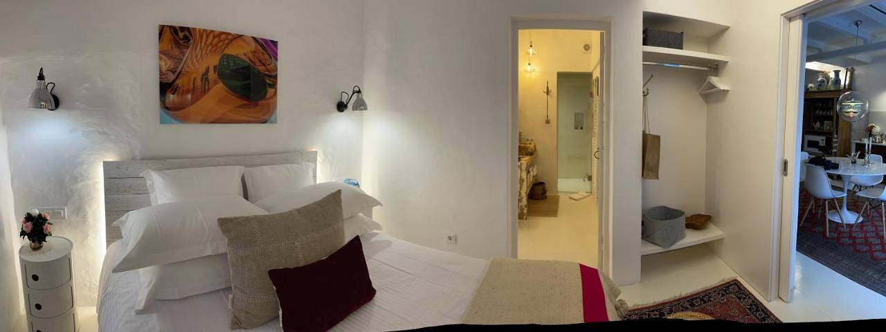 Gîte pour 2 personnes, avec terrasse à Es Migjorn Gran - 2