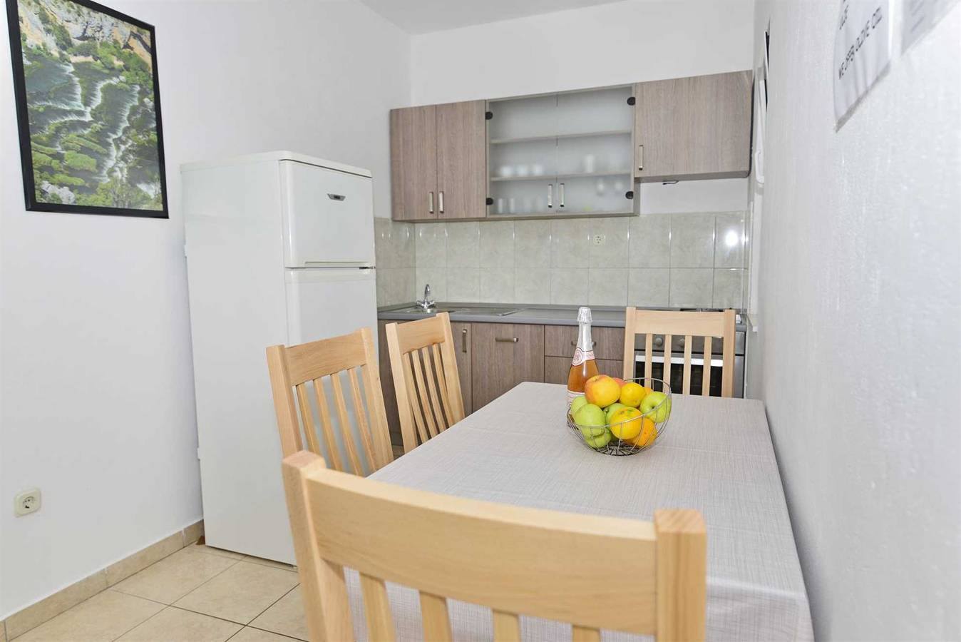Apartament Wakacyjny dla 5 osoby w Srima, Żupania szybenicko-knińska