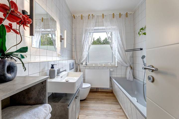 Ihr Ferienhaus Edith am Gothensee für den perfekten Familienurlaub in Drei Kaiserbäder, Heringsdorf