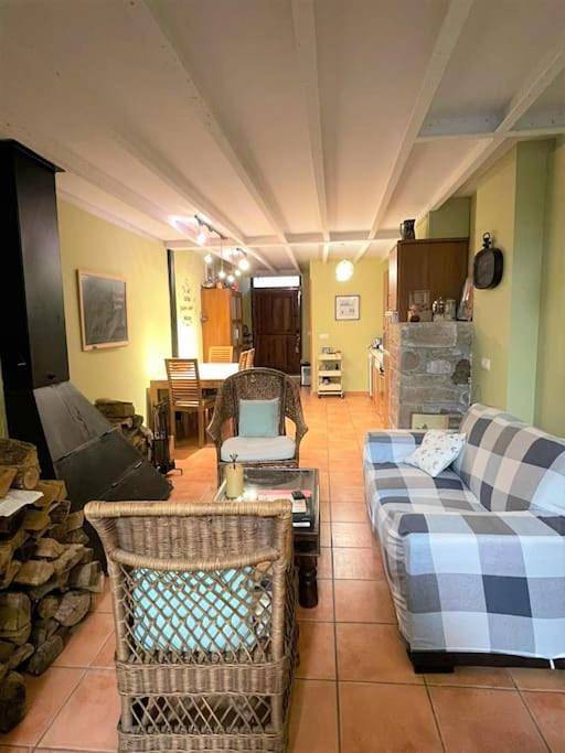 Location de vacances pour 6 personnes, avec vue sur le lac ainsi que vue et terrasse, animaux acceptés à Limpias - 3