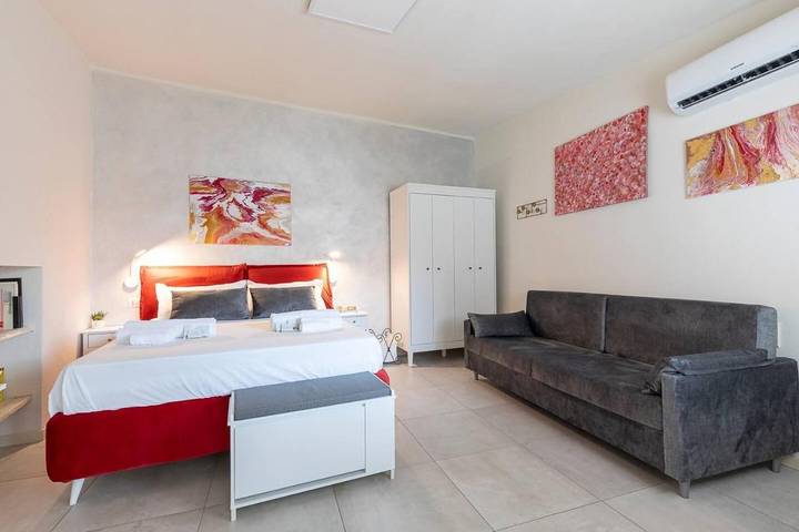 Gîte pour 3 personnes, avec vue et jardin, adapté aux familles à Colazza