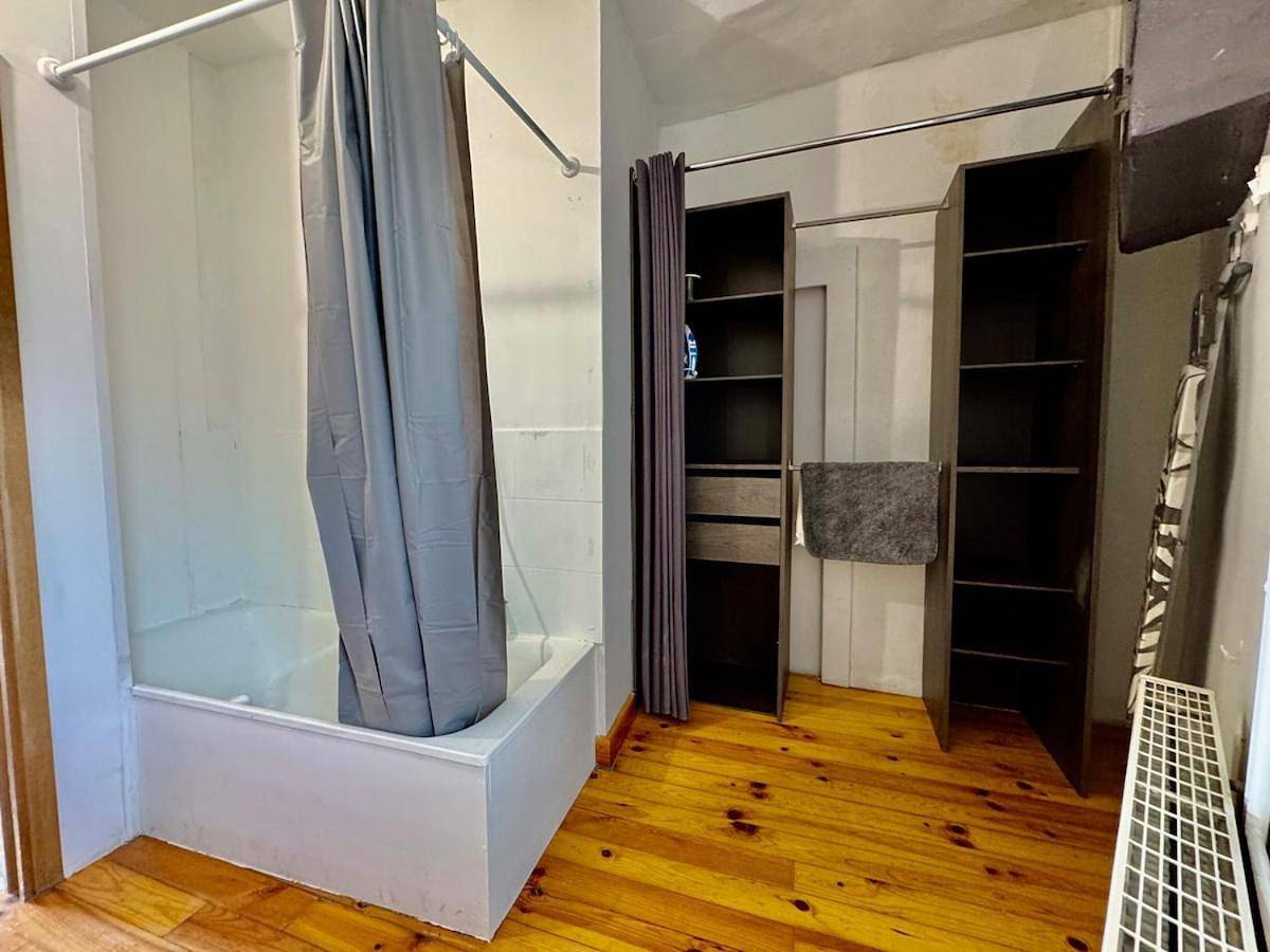 Appartement entier, Two-Bedroom Apartment in Contamine-sur-Arve, Région de Bonneville