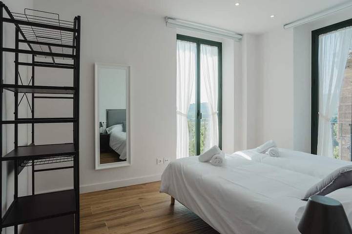 Gîte pour 4 personnes, avec balcon, animaux acceptés à Hostalric - 4