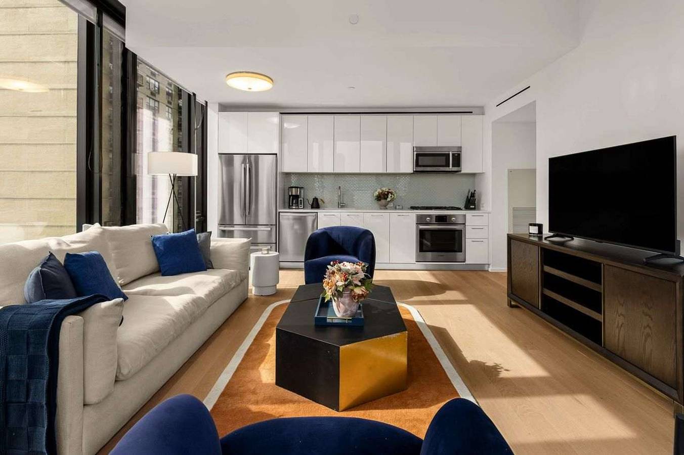 Appartamento intero, Embassy I   21st floor 2Br w  Doorman  Gym  Pool in Manhattan, New York