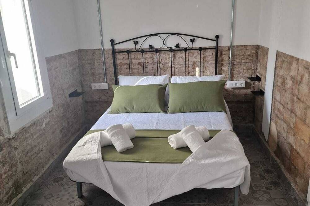 Ganze Wohnung, Apartamento a 700 Metros de la Playa in Badalona, Barcelonès