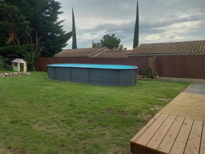 Maison de vacances pour 6 personnes, avec Terrasse ainsi que Jardin et Piscine