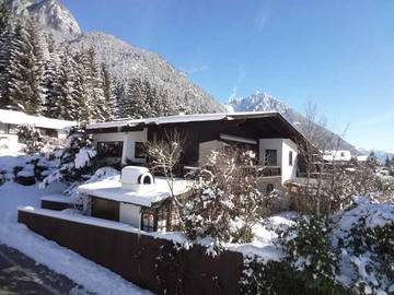 Ferienwohnung für 5 Personen, mit Terrasse und Garten am Achensee